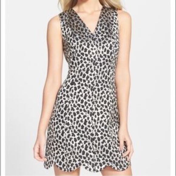 CeCe by Cynthia Steffe Leopard Print V-Neck Mini Dress Gold Black Women 12 New - Picture 1 of 7